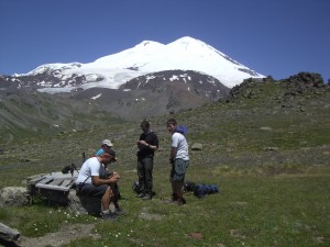 Lunch break with Elbrus in the background